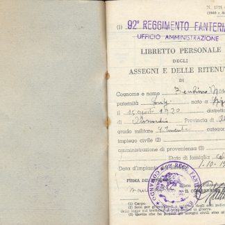 Libretto personale degli assegni e delle ritenute per ufficiali militarizzati e marescialli.