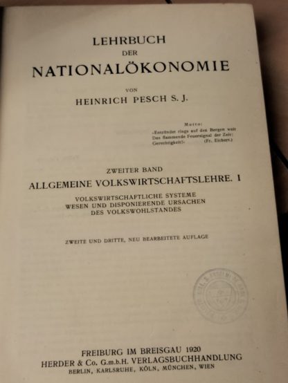 Lehrbuch der Nationalökonomie.
