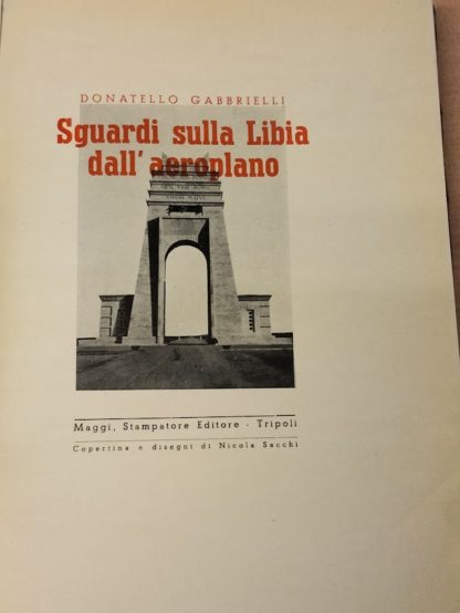 Sguardi sulla Libia dall'aeroplano.