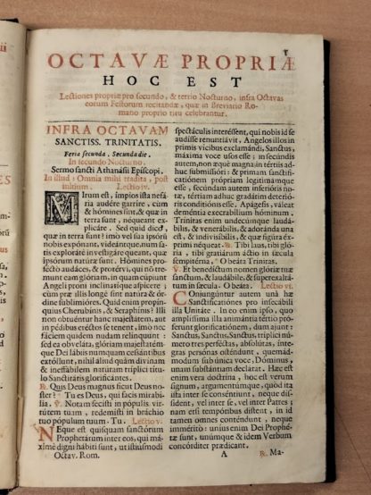 Octavarium Romanum, sive Octavae Festorum, lectiones secundi scilicet, e tertii Nocturni singulis diebus recitandae infra Octavas Sanctorum Titularium, vel Tutelarium Ecclesiarum, aut Patronorum locorum, a Sacra Rituum Congregatione ad usum totius Orbis Ecclesiarum approbatae.