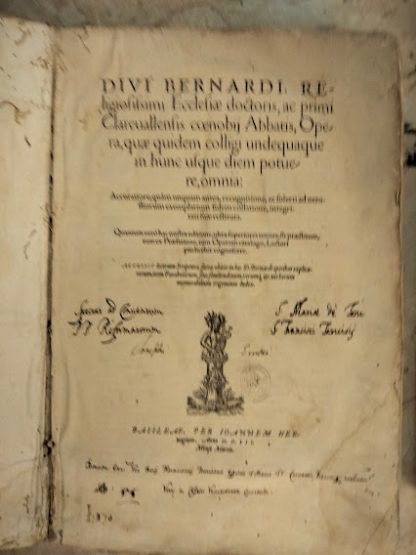 Divi Bernardi, religiosissimi Ecclesiae doctoris, ac primi Calrevallensis coenobij Abbatis, Opera, quae quidem colligi undequaque in hunc usque diem potuere, omnia: Accuratiore, quam unquam antea, recognituone, ac solerti ad vetustiorum exemplarium fidem collatione, integritati suae restituta. Quantum verò hac nostra editione, ultra superiores omnes, sit praestitum, tum ex Praefatione, tum Operum catalogo, lectori pio licebit cognoscere.